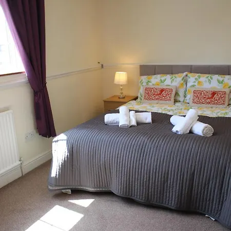 Apartment Carvetii - Uriah House - 4-bedroom House Sleeps Up To 10 People Belle Vue (Cumbria)