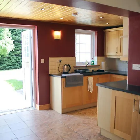 Apartmán Carvetii - Uriah House - 4-bedroom House Sleeps Up To 10 People