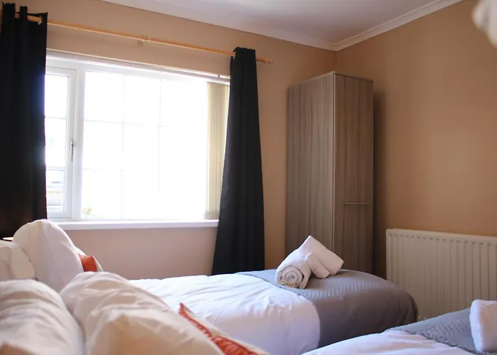 Carvetii - Uriah House - 4-bedroom House Sleeps Up To 10 People Apartamento